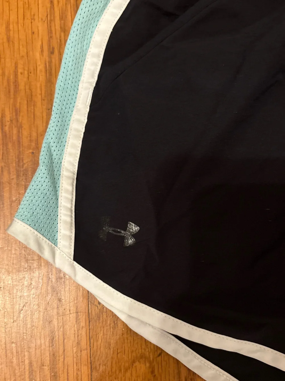 Under Armour Athletic Running Shorts (Style: UA Fly By) Bundle